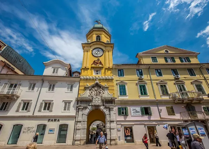 Lidija With Sauna Apartment *